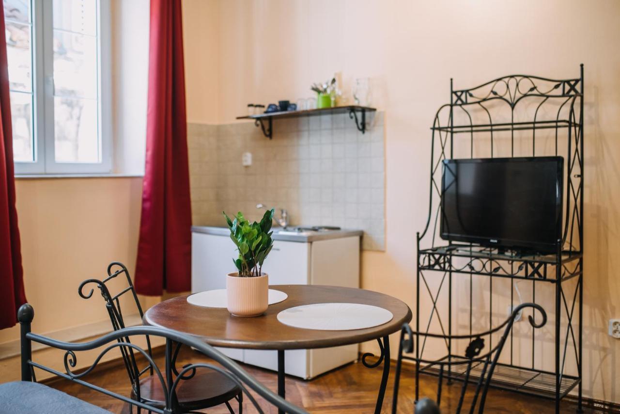 Amorette Apartments By Duhomes Ragusa Esterno foto